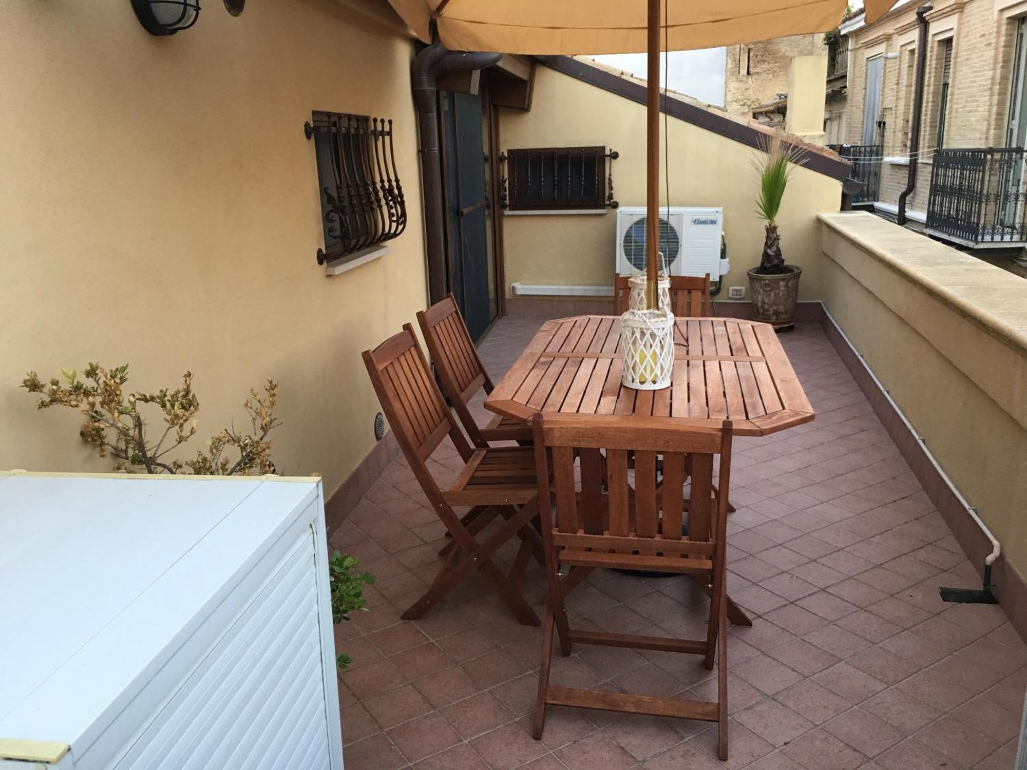 Guest House Dimora Fiorita Serracapriola Bilik gambar