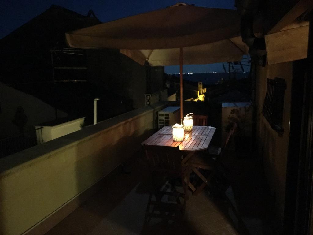 Guest House Dimora Fiorita Serracapriola Luaran gambar