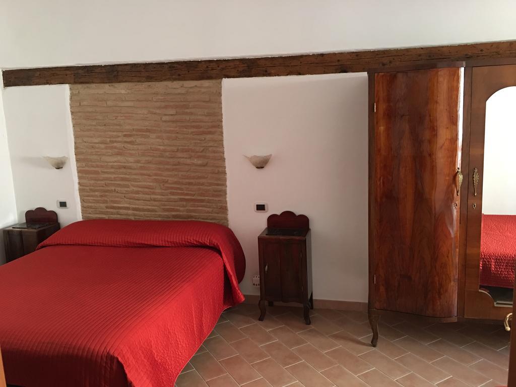 Guest House Dimora Fiorita Serracapriola Bilik gambar